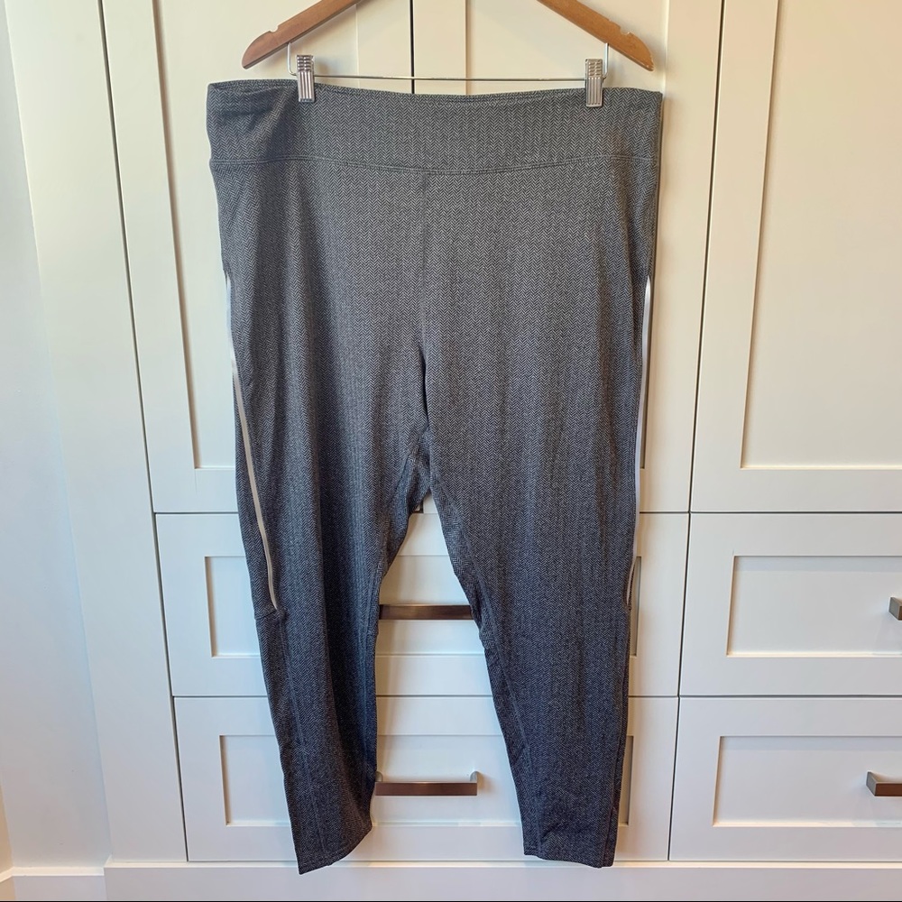 Athletic Works workout leggings